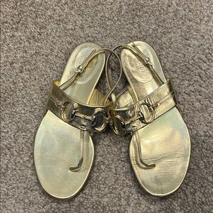 Gucci Elegant Gold Sandals - size 7B